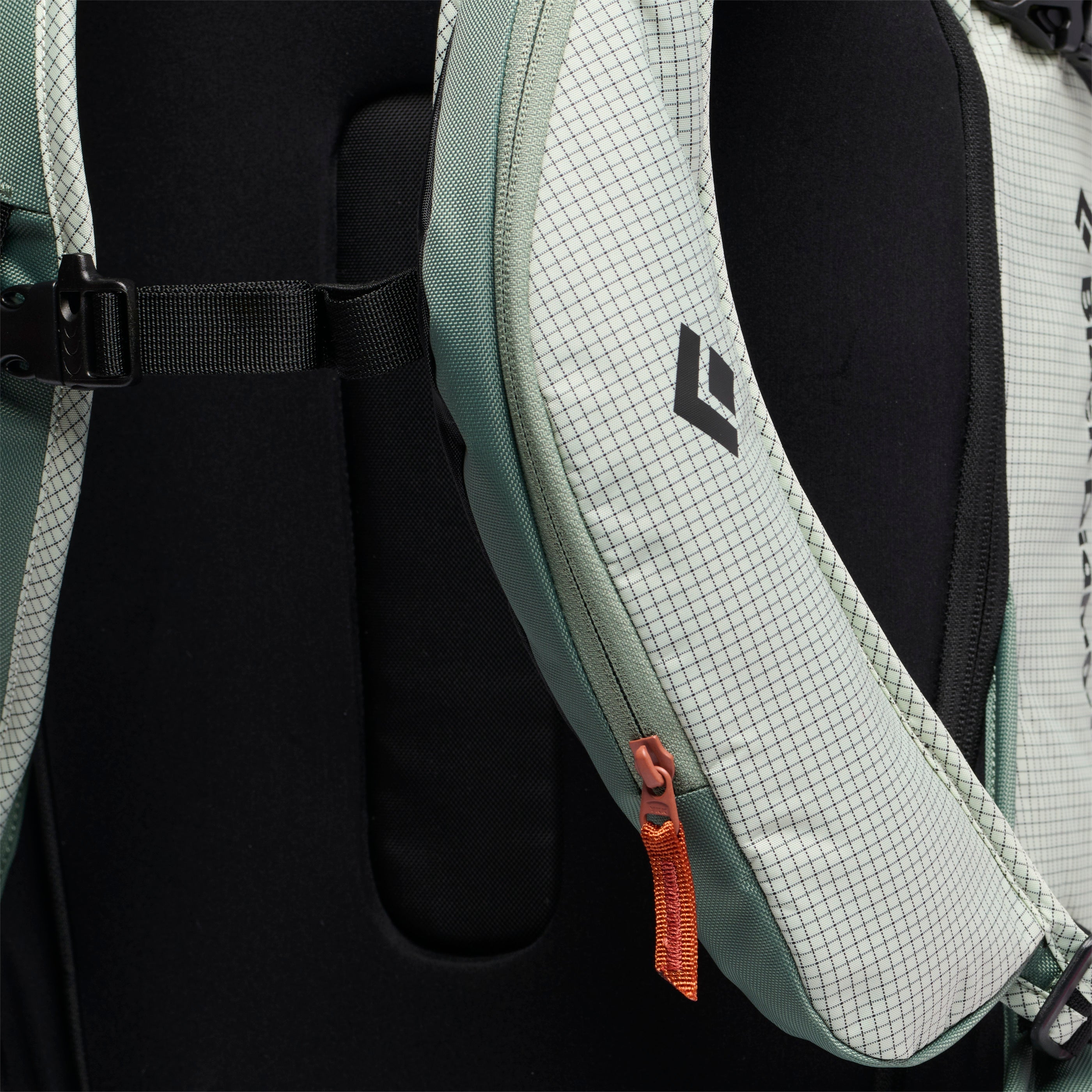 Dawn Patrol 32 Backpack